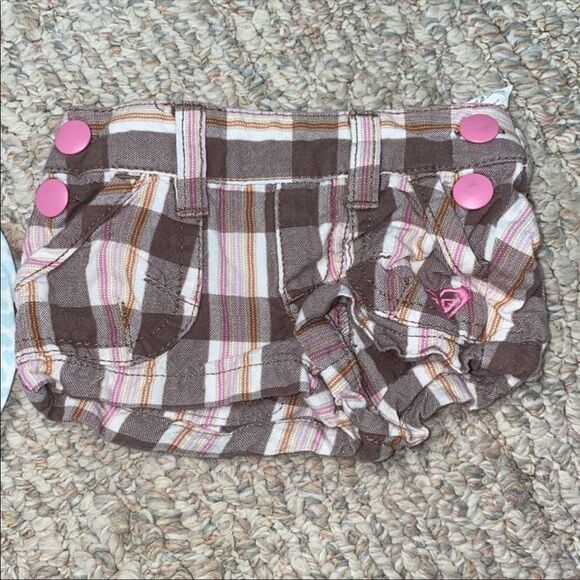 Baby Girl Shorts (x3) - Picture 3 of 4